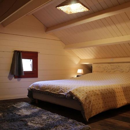 Chalet Cosy En Lisiere De Foret Paule Bagian luar foto